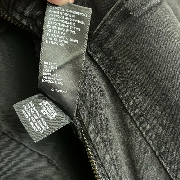 Free People Lennox Black Denim Utility Zip-Up Workwear Jumpsuit Women’s Large - Picture 8 of 10